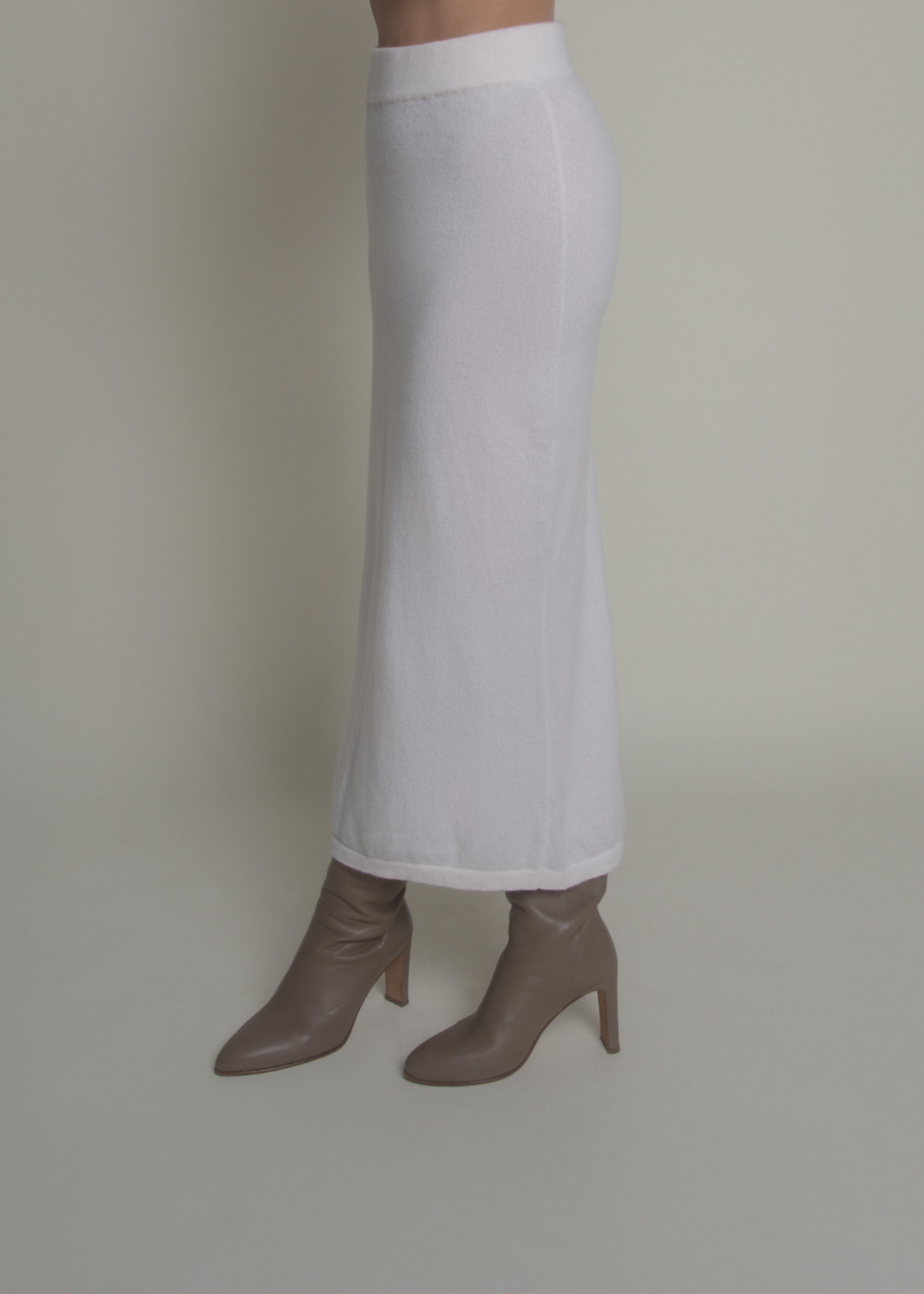 Cashmere Pencil Skirt